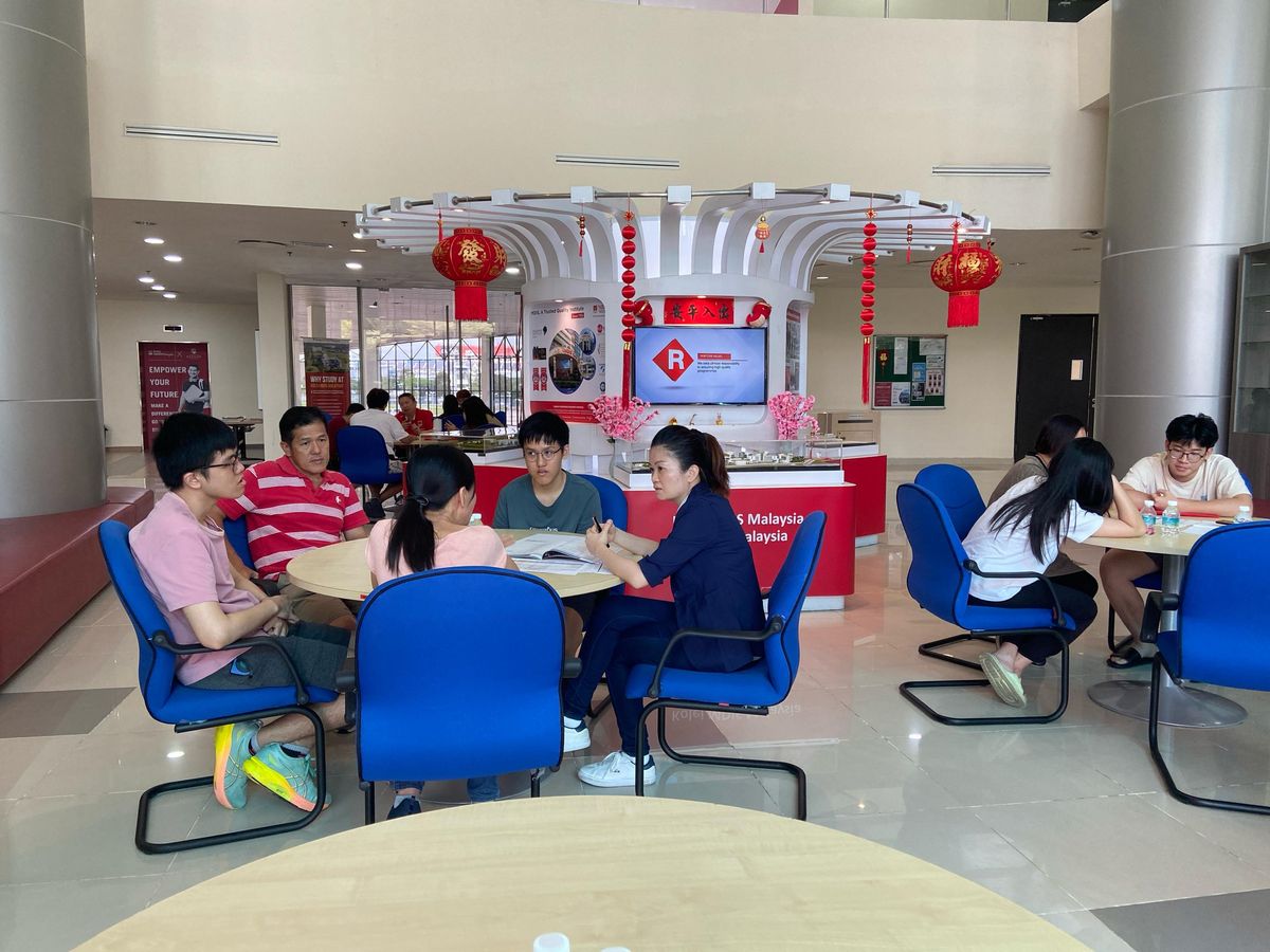 MDIS University  feature image