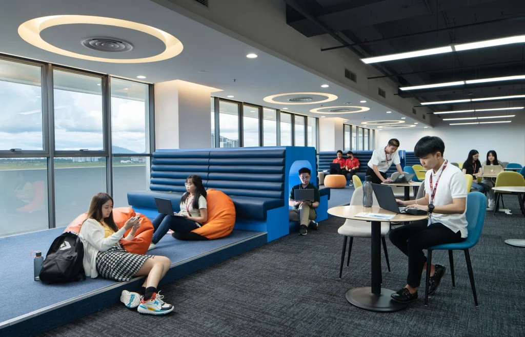 Peninsula College, Klang feature image